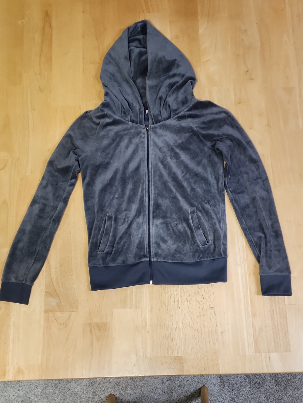 Juicy Couture Charcoal Gray Velour Full-Zip Hoodie Foil Logo Y2K Size XS